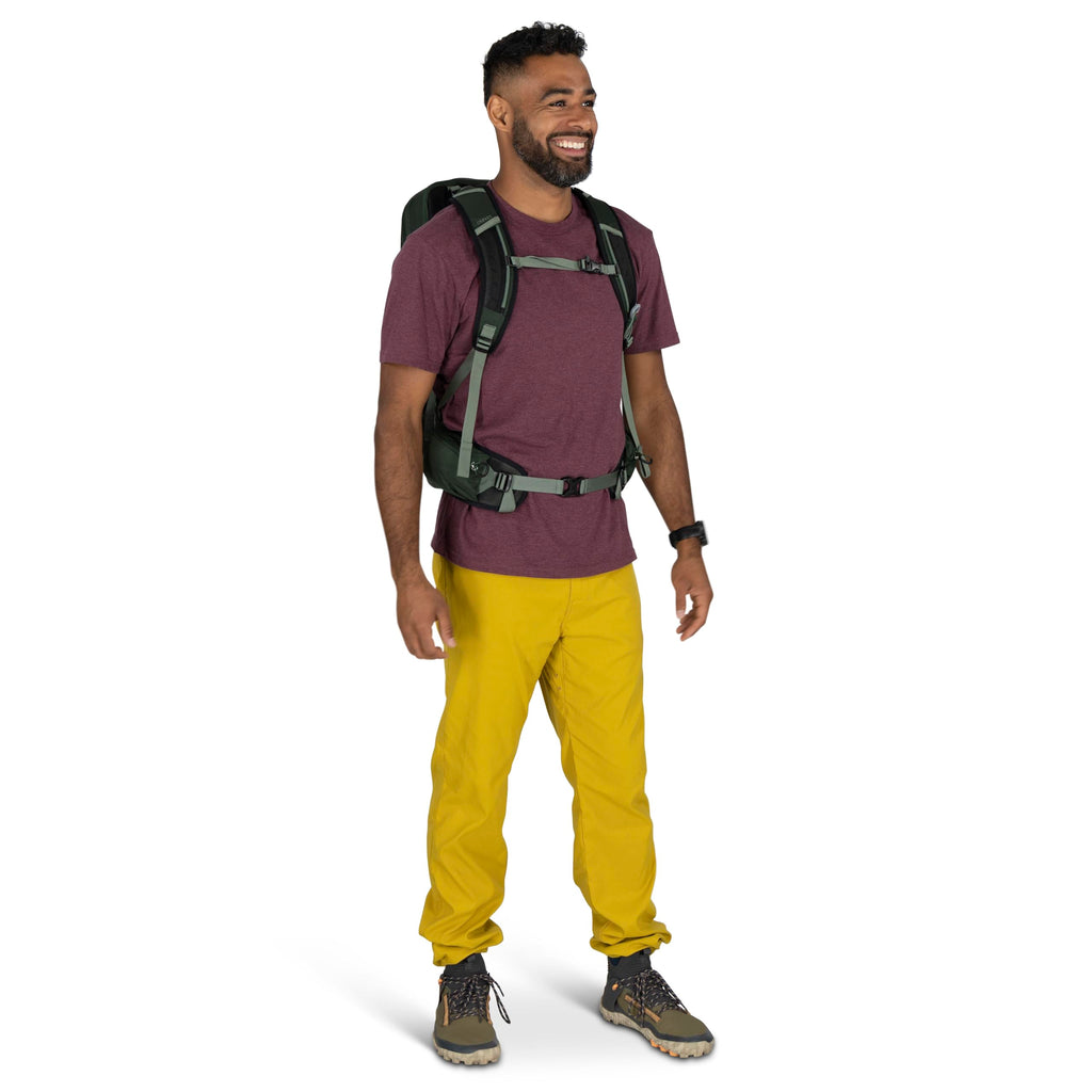 Osprey Talon 22L Men's Lightweight Hiking Backpack - Small Daypack for Travel & Camping, Black/Coal Grey