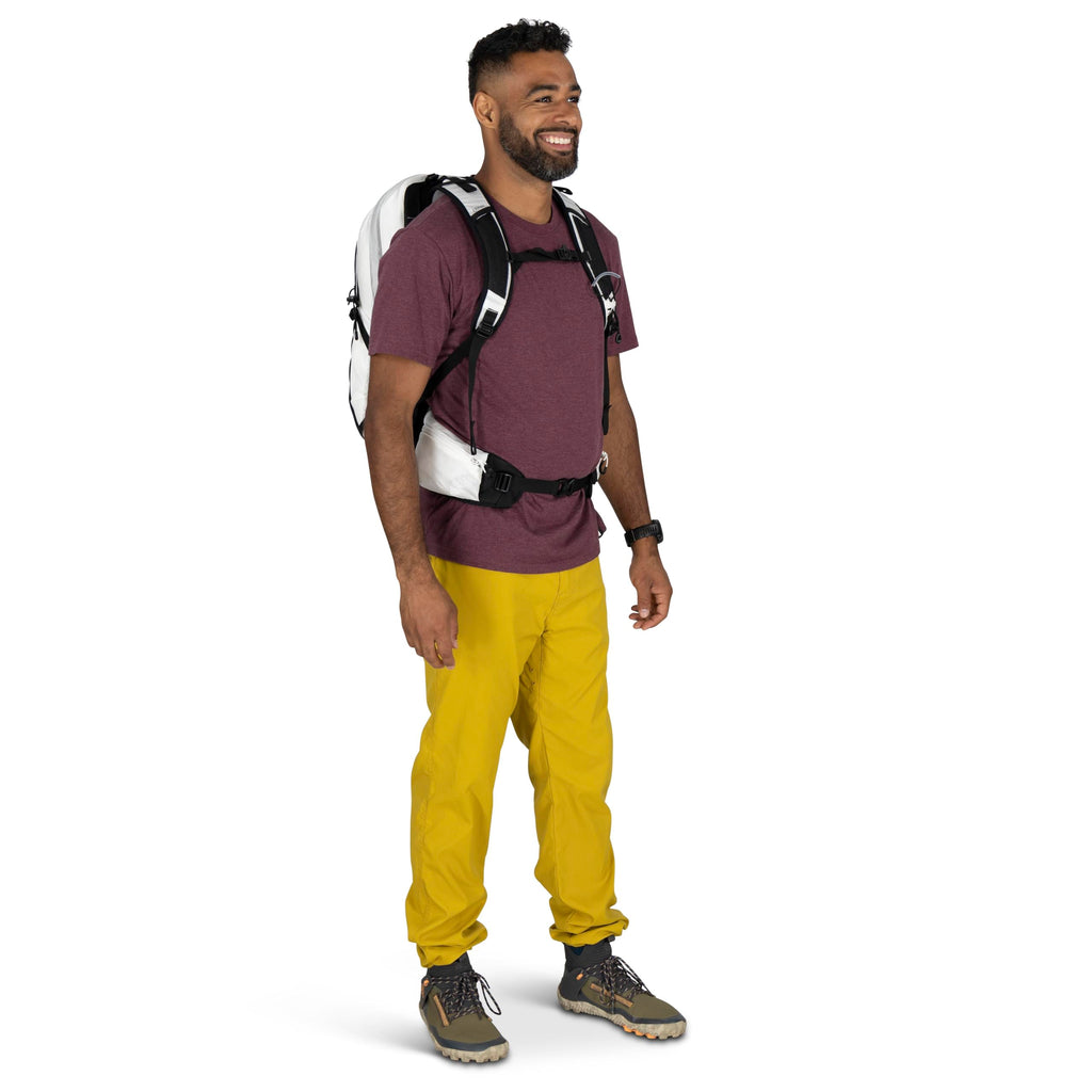 Osprey Talon 22L Men's Lightweight Hiking Backpack - Small Daypack for Travel & Camping, Black/Coal Grey