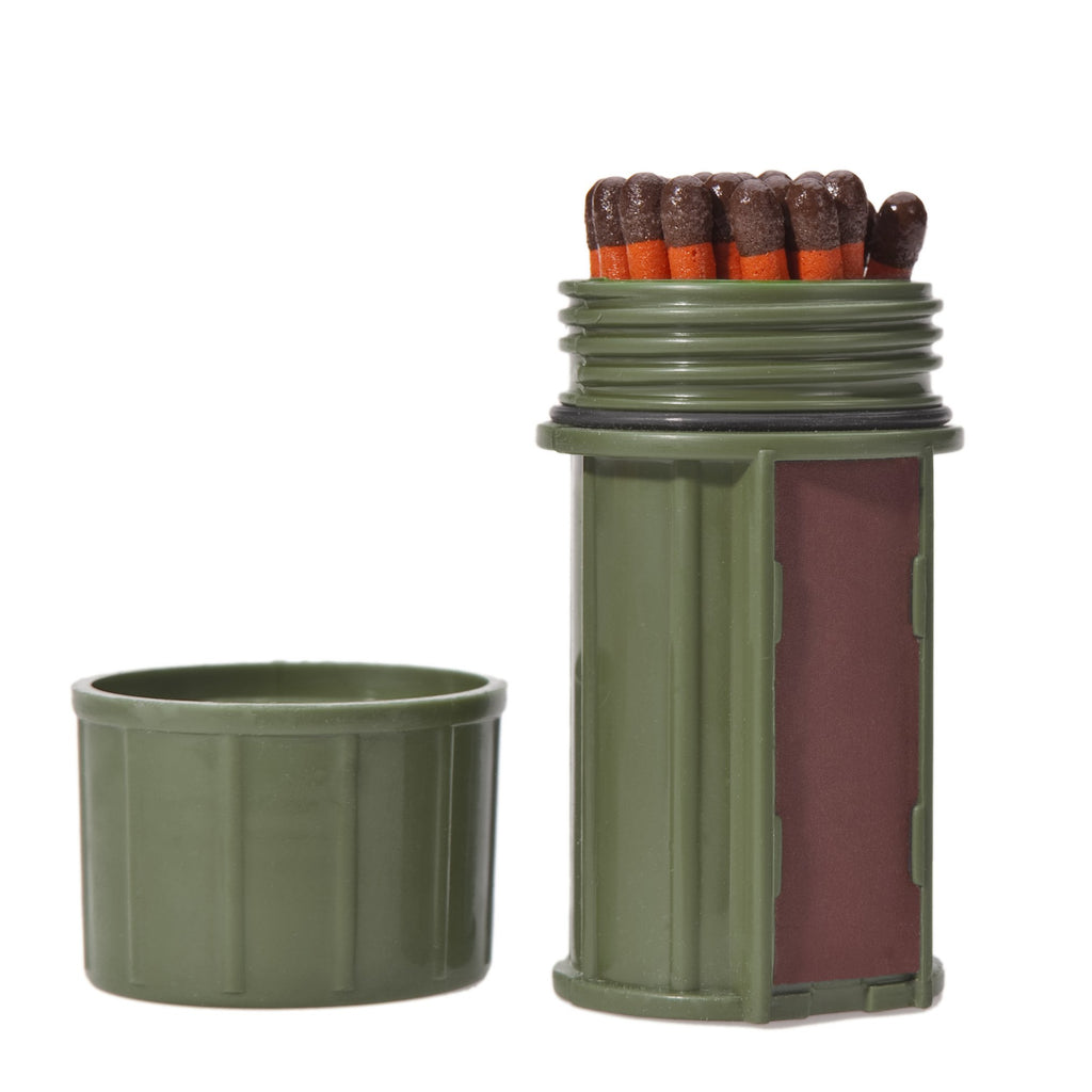 UCO Stormproof Match Kit with Waterproof Case, 25 Stormproof Matches and 3 Strikers